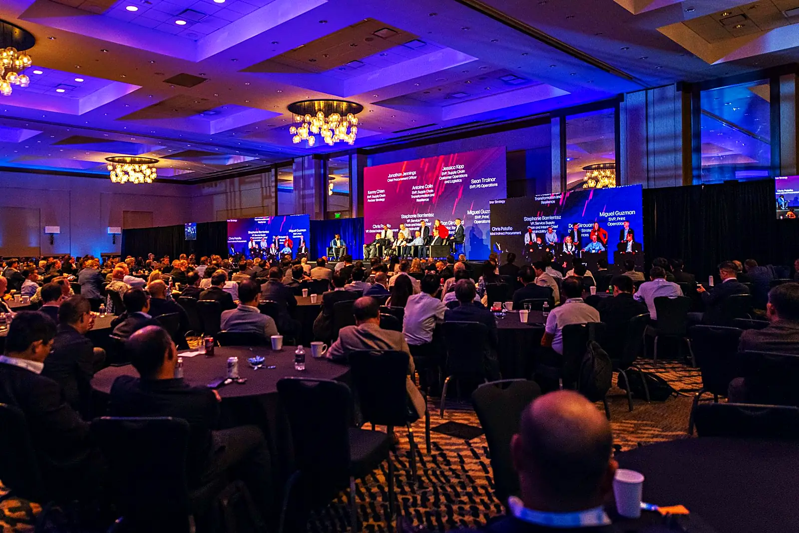 HP Supplier Summit general session in progress with the LED centerpiece live